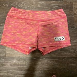 Fleo Barbella box limited edition shorts